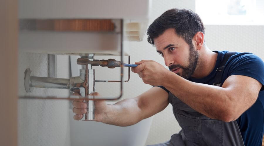 Professional water heater installation services in Tyrone, NM
